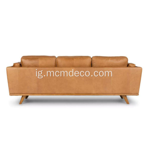 Mid-Century Modern Timber Charme Tan Akpụkpọ anụ Sofa